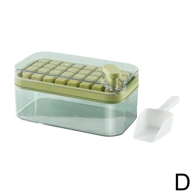 Ice cube maker with small square-shaped separators